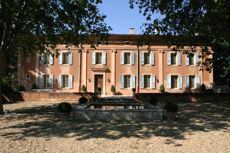 Superbe Bastide Bourgeoise XVIIIème face au Luberon